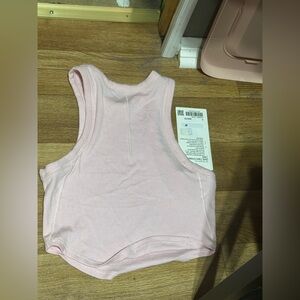 Nwt Women's hold tight cropped tank